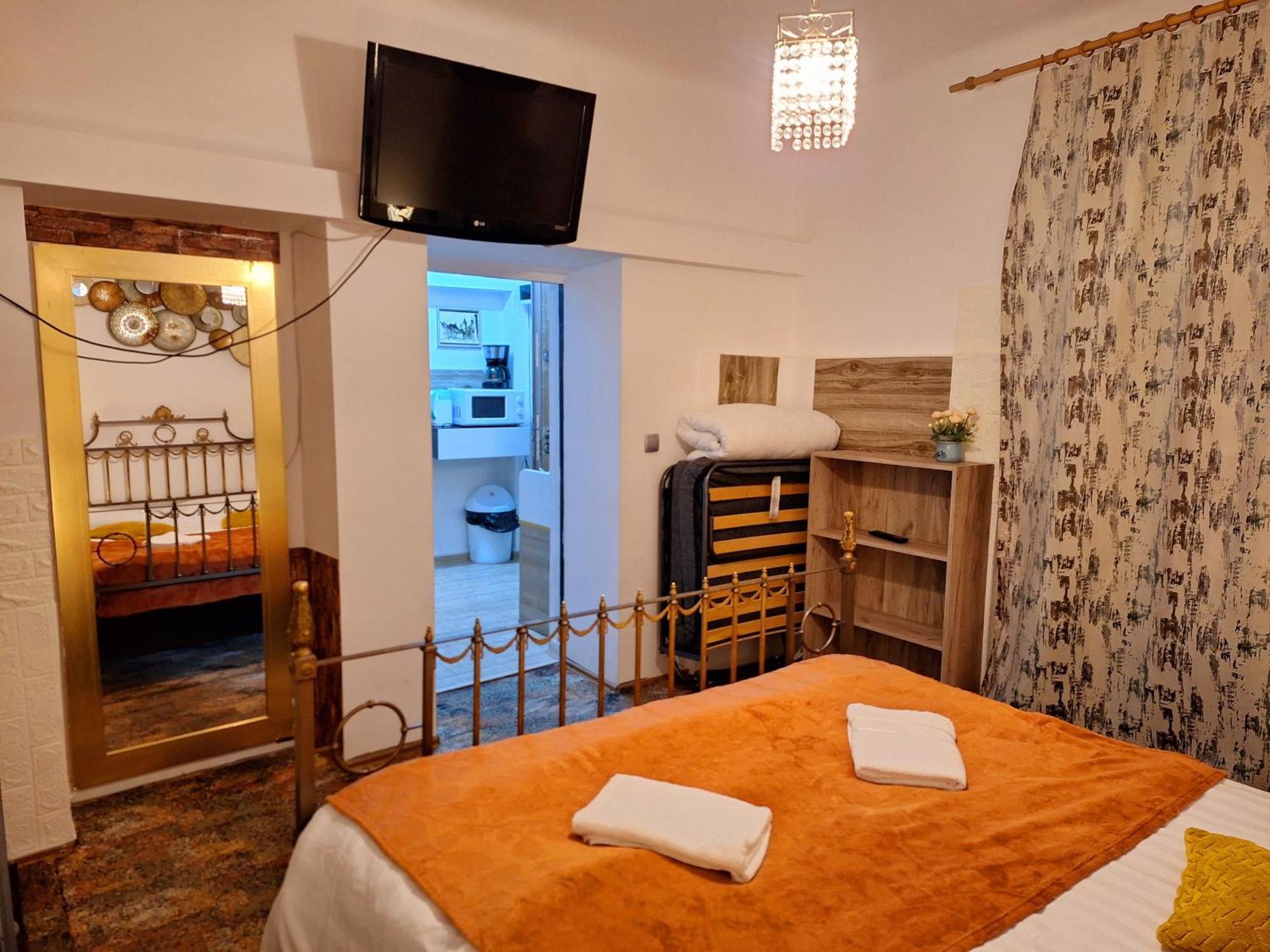 Piata Sfatului Pietonal Apartment Braszów Zewnętrze zdjęcie