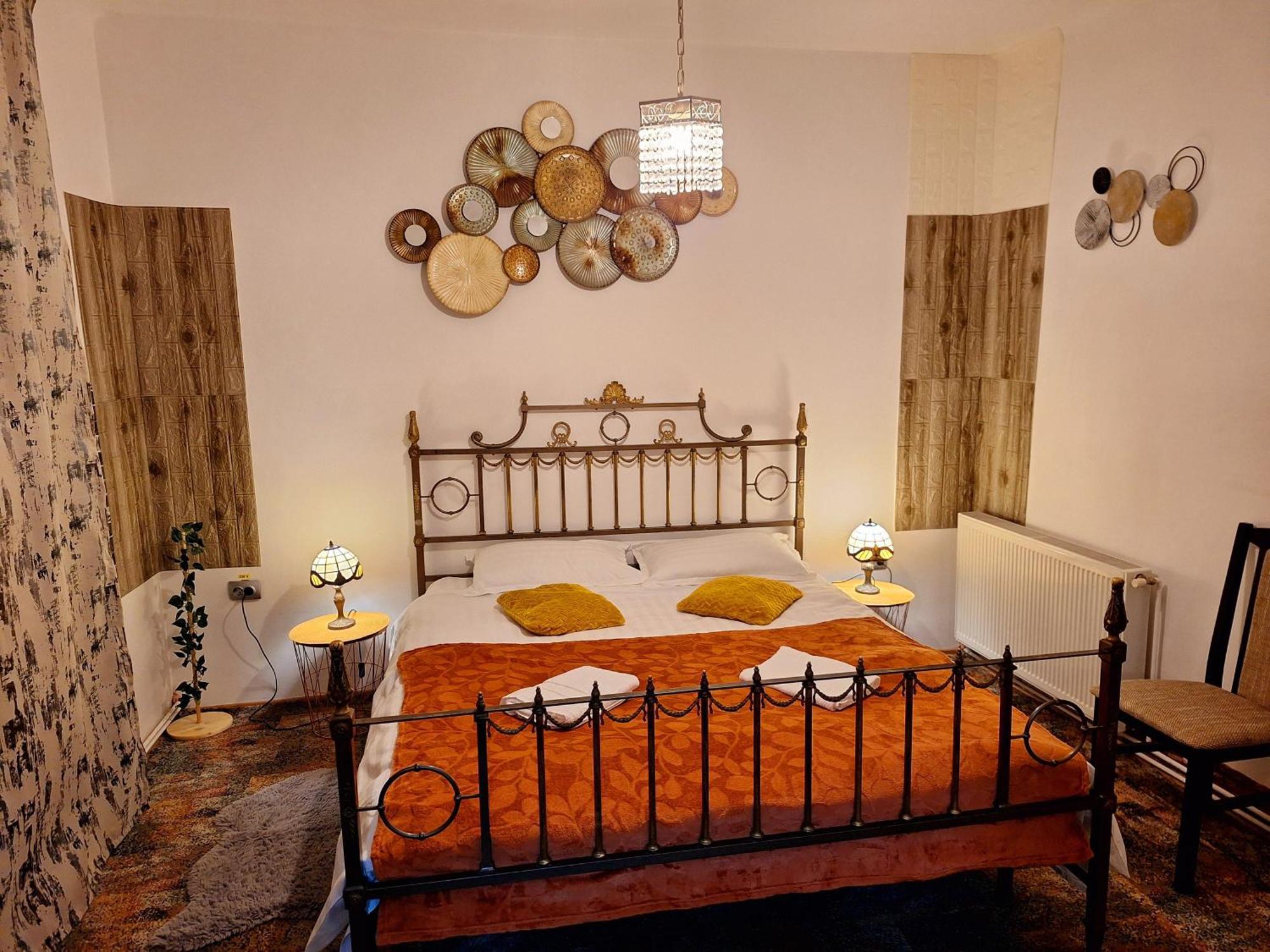 Piata Sfatului Pietonal Apartment Braszów Zewnętrze zdjęcie